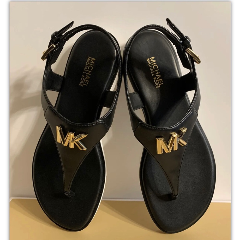 Michael Kors Jilly Black Flat Sandals - Picture 8 of 12
